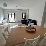 Piso Moderno En El Centro Historico A 3 Min Del Mar