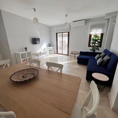 Piso Moderno En El Centro Historico A 3 Min Del Mar