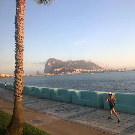 Apartment Piso Moderno En El Centro Historico A 3 Min Del Mar *