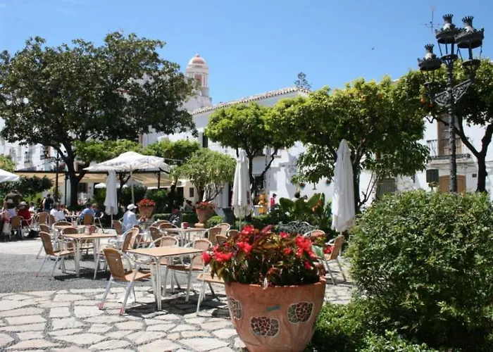 Piso Moderno En El Centro Historico A 3 Min Del Mar * Estepona