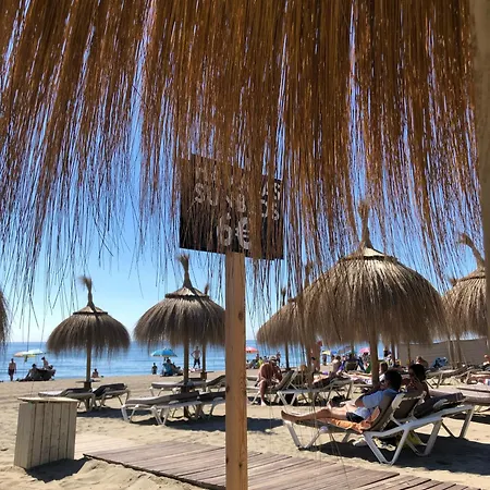 Piso Moderno En El Centro Historico A 3 Min Del Mar شقة