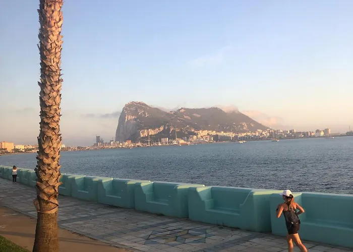 Apartment Piso Moderno En El Centro Historico A 3 Min Del Mar *